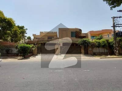 1 Kanal Double Storey House For RENT