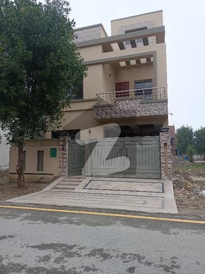 5 MARLA Upper Portion Available For Rent In G Block Bahria Orchard Raiwind