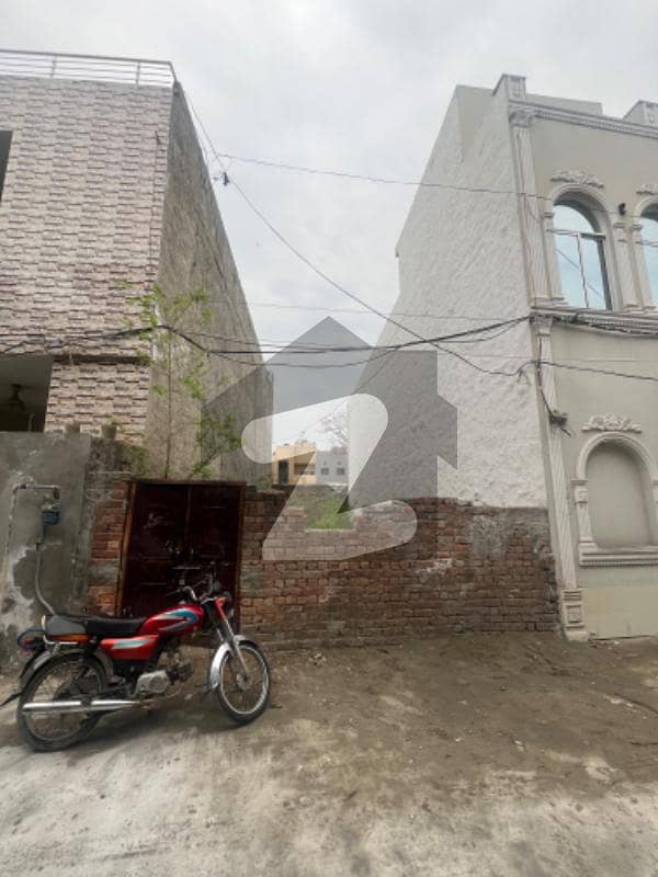 الفلاح ٹاؤن لاہور میں 5 مرلہ رہائشی پلاٹ 85.0 لاکھ میں برائے فروخت۔