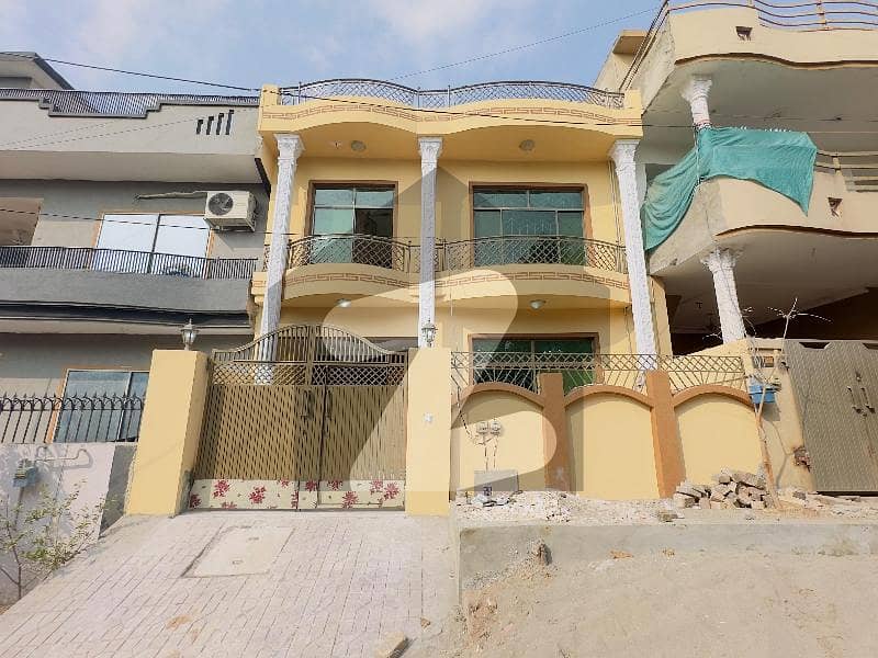 ائیرپورٹ ہاؤسنگ سوسائٹی راولپنڈی میں 5 کمروں کا 7 مرلہ مکان 2.39 کروڑ میں برائے فروخت۔