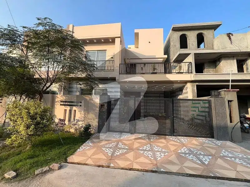 7.5 Marla Modern House Available For Sale In Buch Villas Multan