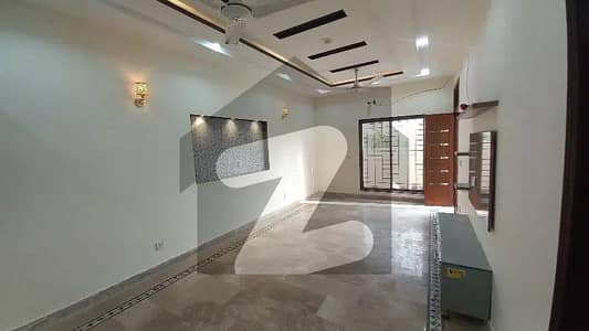 5 Marla Beautifully Designed House For Sale Direct Meeting With Owner