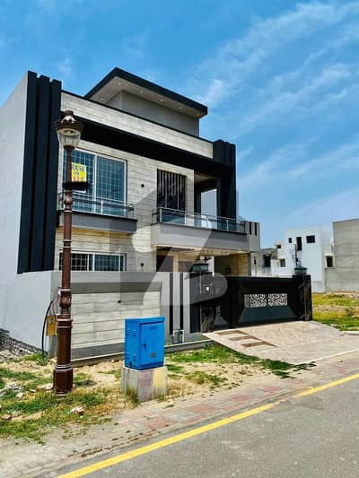 10 Marla Owner Build House For Rent In
Dream Gardens