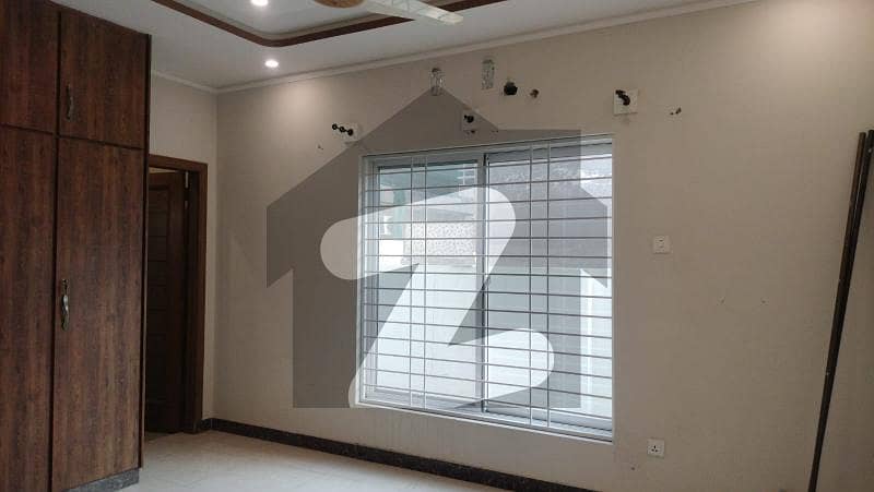 Non Furnished Two Bedroom Available For Rent In Bahria Town Phase 4