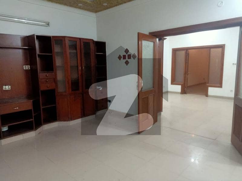 10 Marla Single Storey House For Rent In Muslim Town 1 Officer Block