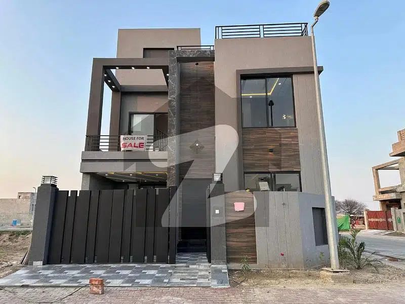 5 Marla Designer Corner House For Sale In Bahria Town Lahore