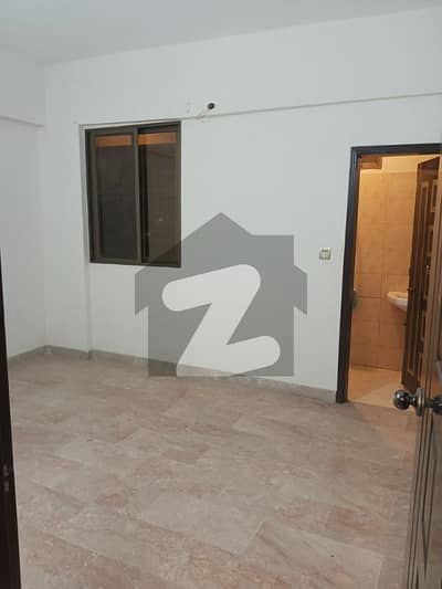 1150 Square Feet 2 Bed DD Flat Available For Sale