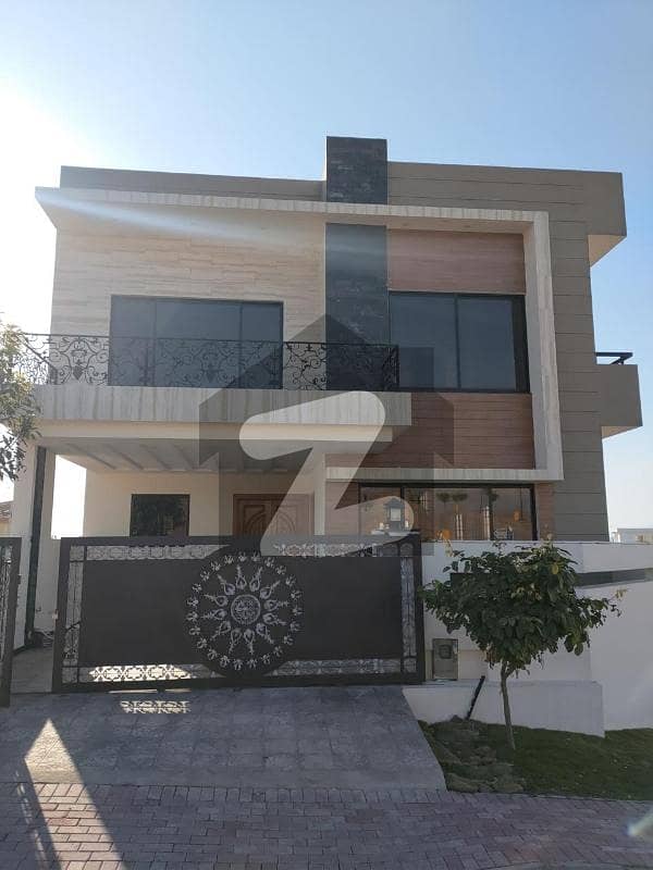 Bahria Enclave Sector N 10 Marla House Available For Rent