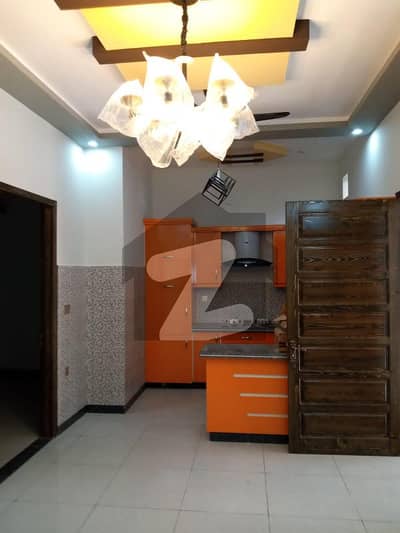 سادی گارڈن - بلاک 1 سعدی گارڈن,سکیم 33,کراچی میں 4 کمروں کا 5 مرلہ مکان 2.2 کروڑ میں برائے فروخت۔