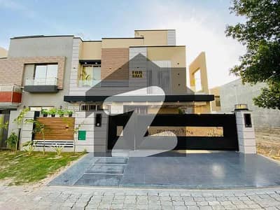 10 Marla Luxury House For Sale in Johar Block Bahria Town Lahore