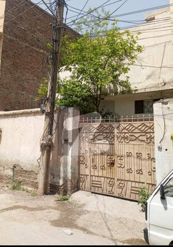 Prime Location South Open Double Storey Old House For Sale In Hayatabad Phase 1 Sector D4 Peshawar Is Available