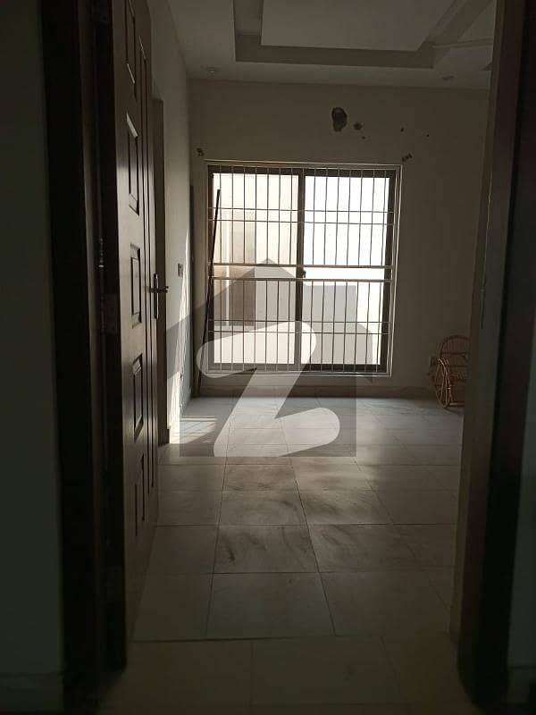 5 Marla Upper Portion For Rent In Sector D Bahria Town, Lahore