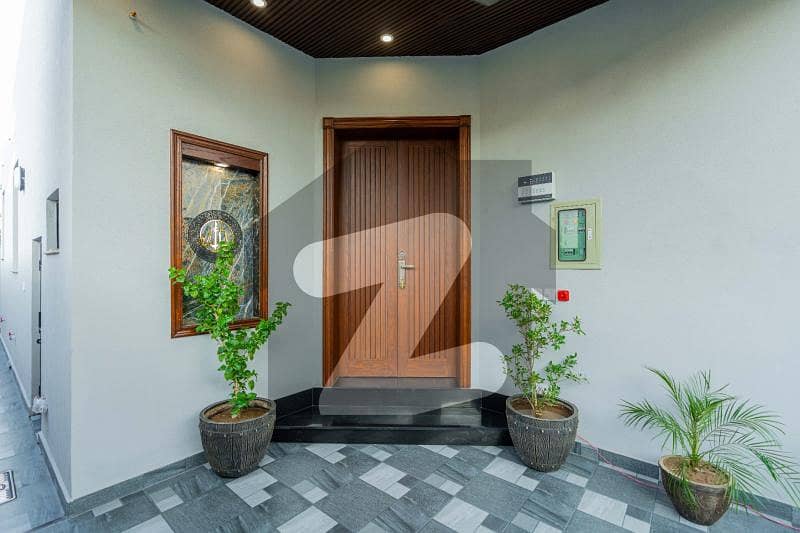 Ideal Location 5 Marla House Available For Sale In DHA 9 Town