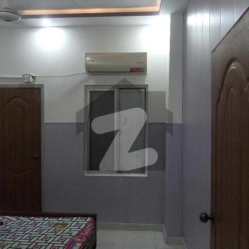 جوہر ٹاؤن فیز 2 جوہر ٹاؤن,لاہور میں 1 کمرے کا 2 مرلہ فلیٹ 46.0 لاکھ میں برائے فروخت۔