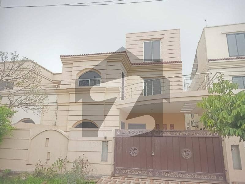 7.5 Marla House For Rent In Buch Villas Multan