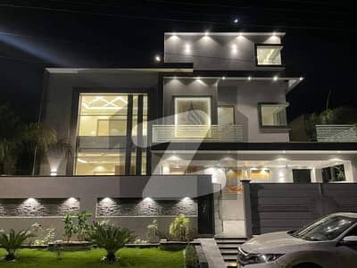 1 Kanal Ultra Modern Luxury Bungalow Available For Rent In DHA Phase 5 Lahore