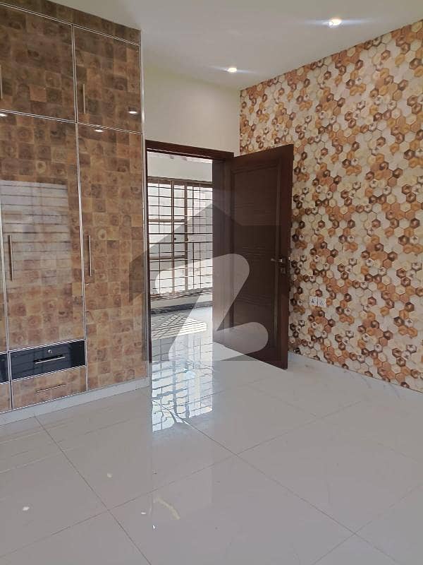 One Kanal Beautiful Bungalow Upper Portion Available For Rent In Eden City