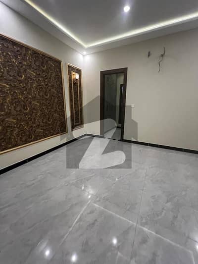 One Bed Apartment For Sale In Gulberg Greens