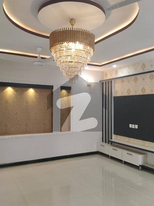 15marla 6beds Brand New house for rent in media town block B
