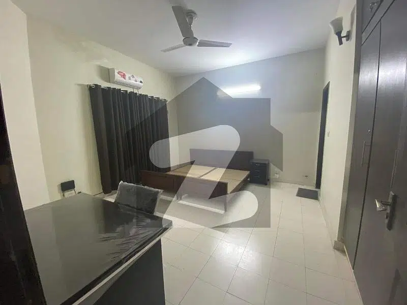 Fully Furnished 10 Marla Upper Portion Available For Rent