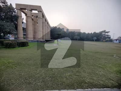 5 Marla Plot Ideal Location Available For Sale In Bahria EMC Lahore