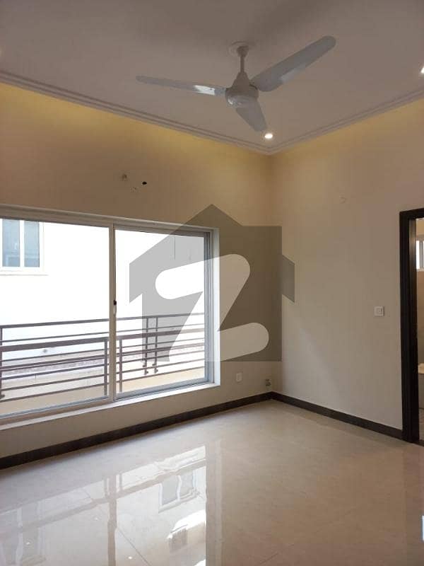 ideal Location 8marla 4bedrooms House for Rent in bahria enclave Islamabad sector G