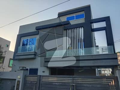 10 Marla Upper Portion For Rent In Sector F Bahria Town, Lahore