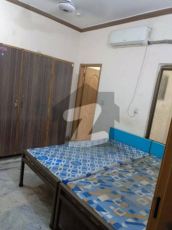 آرکیٹیکٹس انجنیئرز ہاؤسنگ سوسائٹی لاہور میں 1 کمرے کا 0 مرلہ کمرہ 18.0 ہزار میں کرایہ پر دستیاب ہے۔