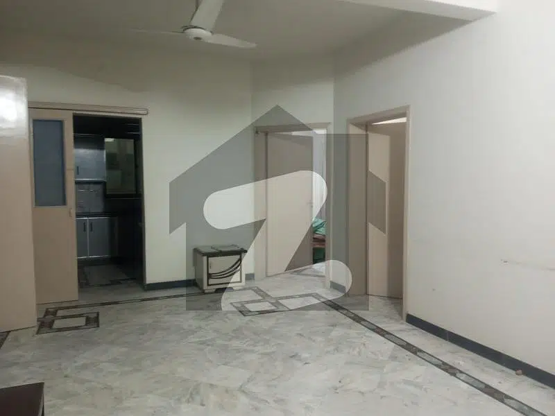 Upper Portion Of 8 Marla In Madina Town Is Available