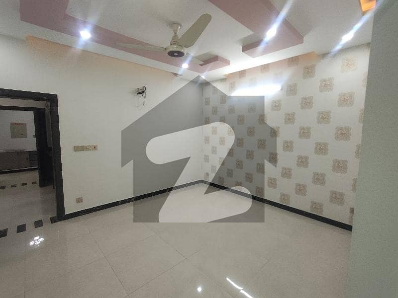 8 Marla Upper Portion Available For Rent in Sector G