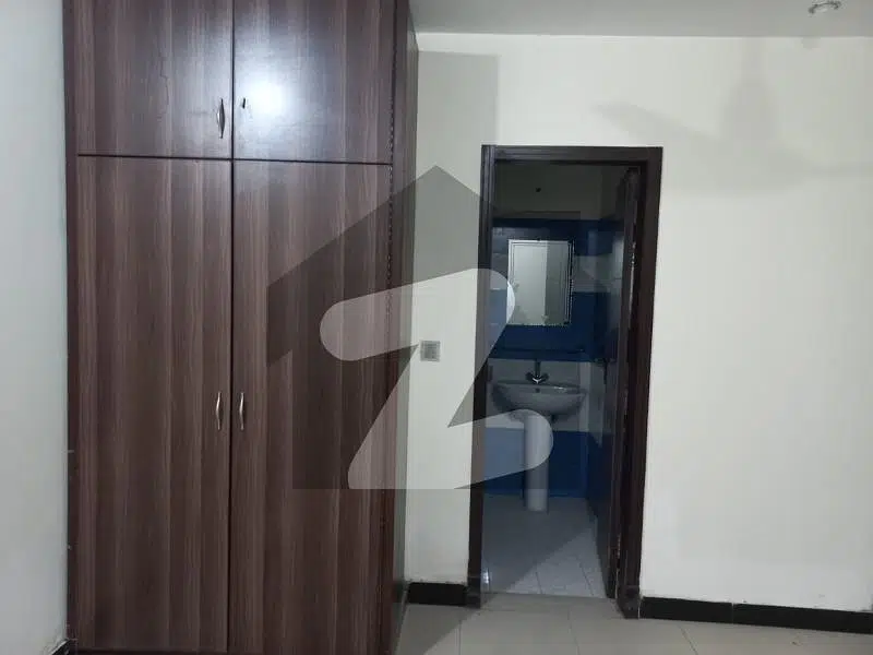 One Bed Flat For Sale In Behria Town 7
