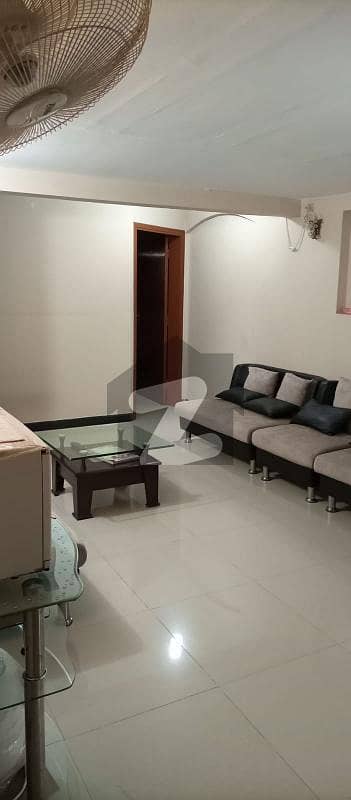 ڈی ایچ اے فیز 5 ڈی ایچ اے ڈیفینس,کراچی میں 5 کمروں کا 1 کنال مکان 10.5 کروڑ میں برائے فروخت۔