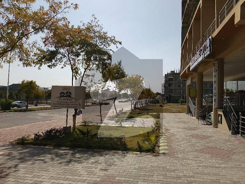 Knal plot available for sale in gulberg residencia Gulberg Residencia