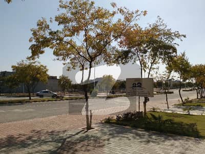 Kanal Plot Available For Sale In Gulberg Residencia