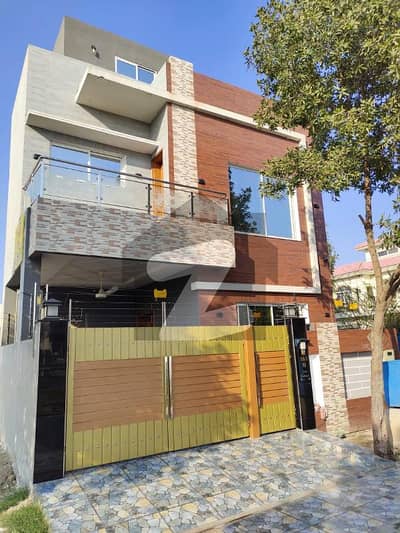 5 MARLA BEAUTIFUL LOCATION HOUSE AVAILABLE FOR SALE IN DHA RAHBER 11 SECTOR 2 BLOCK N