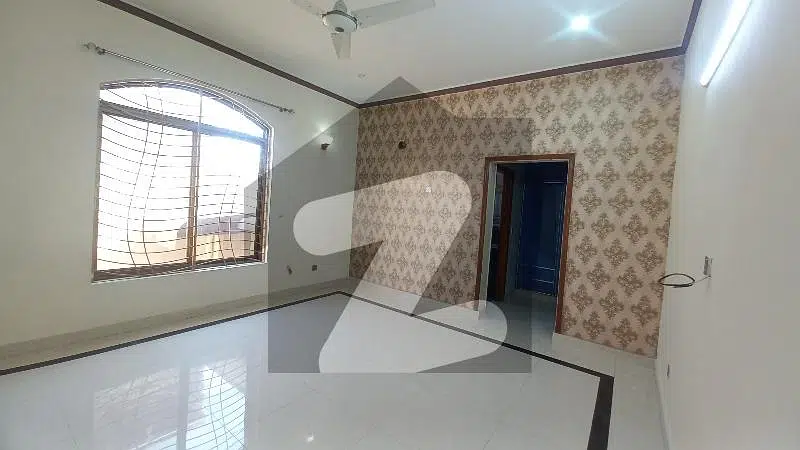 1 Kanal Upper Portion Available In Pcsir Phase 2 Near By UCP University And Shoukat Khanam