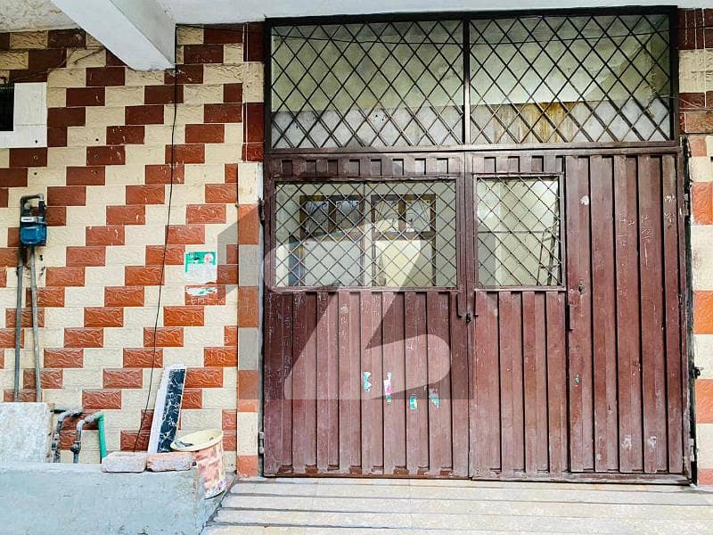4 Marla Ground Portion For Rent In Mozang Lahore
