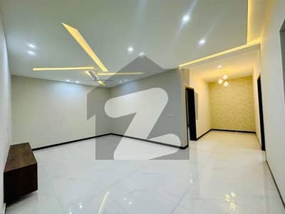 Kanal Upper Portion Like Brand New For Rent