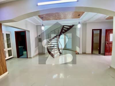 Safari Villa 3 House For Sale Bahria Town Rawalpindi