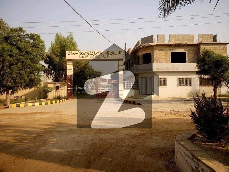 میرٹھ سوسائٹی سکیم 33,کراچی میں 1 کنال رہائشی پلاٹ 3.25 کروڑ میں برائے فروخت۔