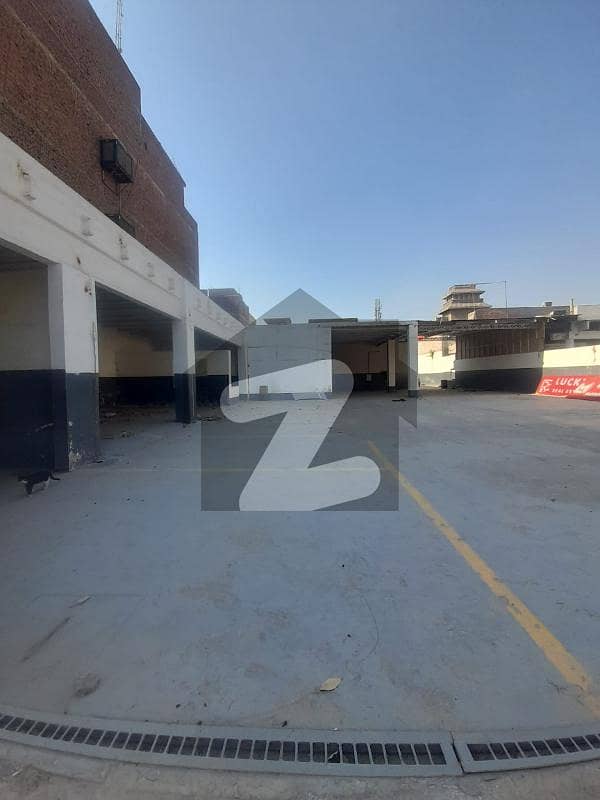2 kanal hall for rent canal road 8 lac demand