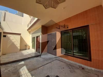 کینال روڈ فیصل آباد میں 4 کمروں کا 6 مرلہ مکان 50.0 ہزار میں کرایہ پر دستیاب ہے۔
