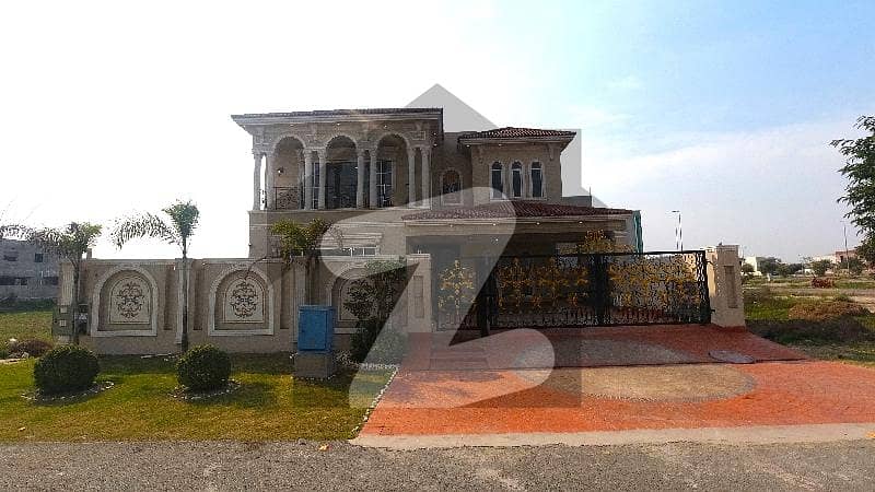 In DHA Phase 7 1 Kanal House For Sale