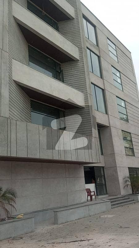 Gulberg 4 Kanal Commercial Building Office Is Available For Rent