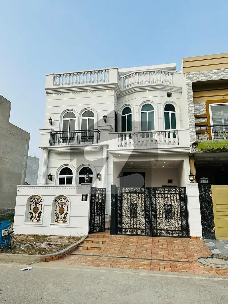 5 Marla Beautiful Luxury House Available For Rent In Citi Housing Sialkot