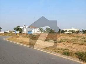 5 Marla Residential Plot For Sale At 50" Ft Road