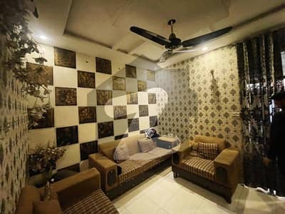 مرغزار آفیسرز کالونی لاہور میں 2 کمروں کا 2 مرلہ مکان 73.0 لاکھ میں برائے فروخت۔