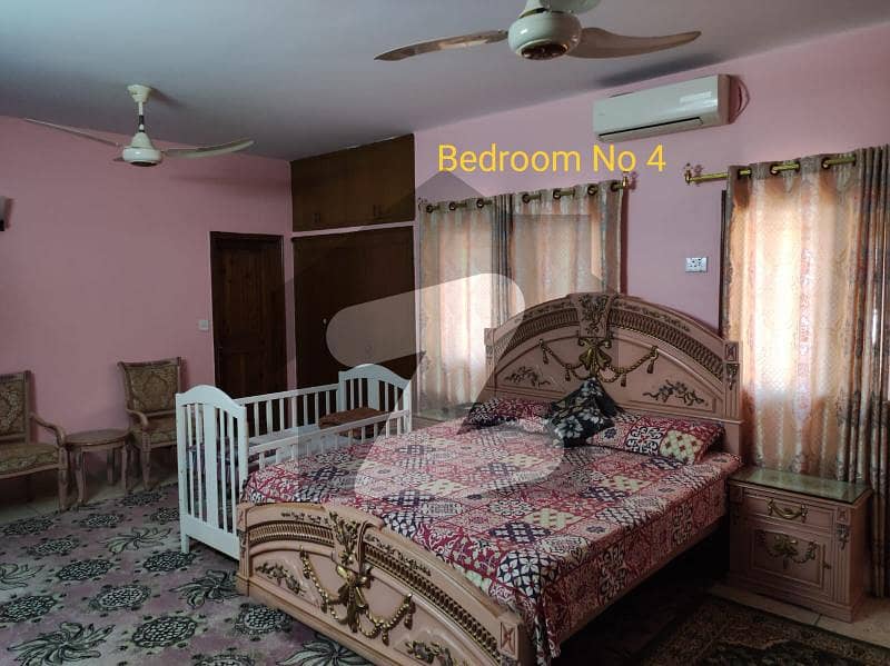 ڈی ایچ اے فیز 4 ڈی ایچ اے ڈیفینس,کراچی میں 5 کمروں کا 12 مرلہ مکان 7.1 کروڑ میں برائے فروخت۔