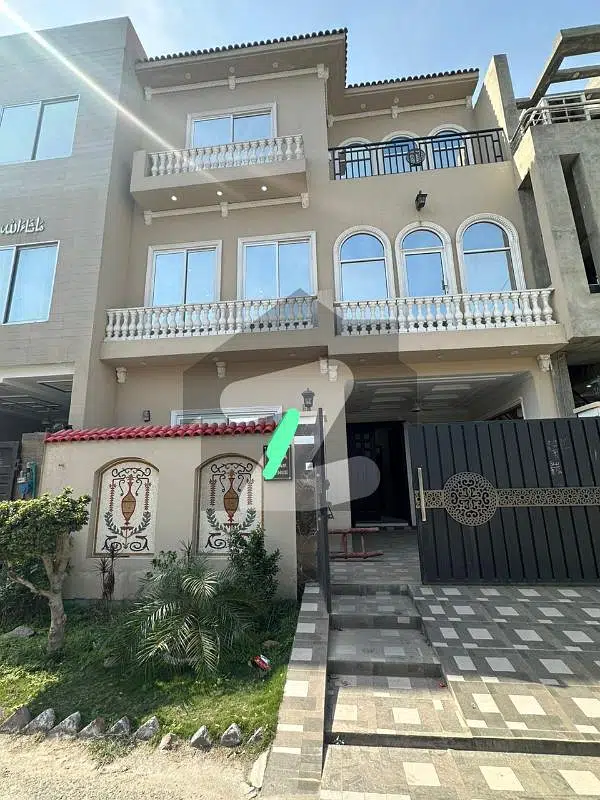 5 Marla Spanish House For Sale In Dream Avenue Lahore