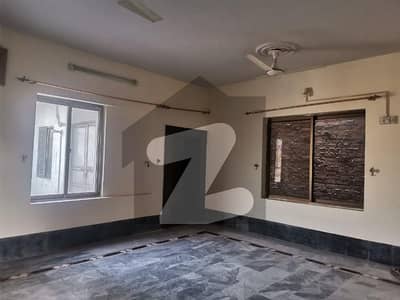 A Spacious Prime Location 10 Marla Upper Portion In Warsak Road